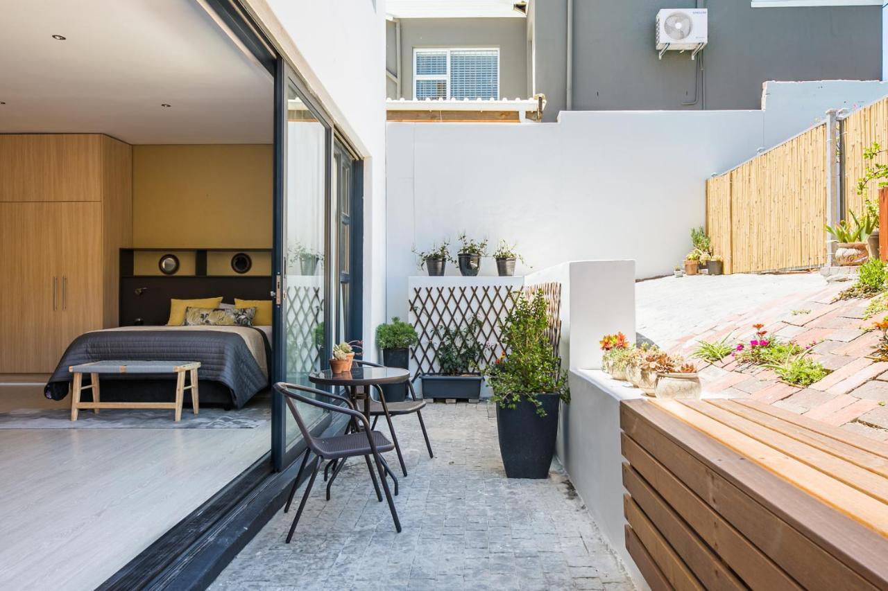 Cambridge - #2 Cool & Spacious Apartment Cape Town