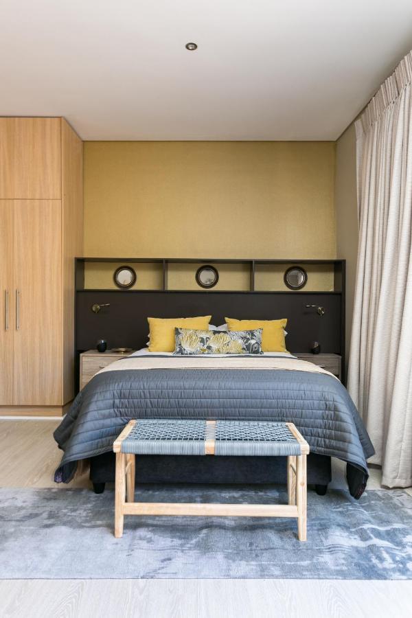 Cambridge - #2 Cool & Spacious *